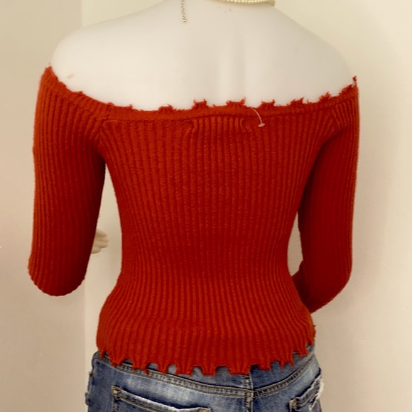 Forever21  off shoulder  sweater top - Picture 3 of 5